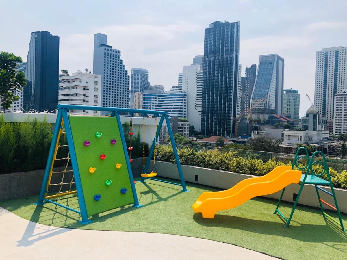 Hotel The Quarter Phromphong By Uhg Bangkok Exterior foto